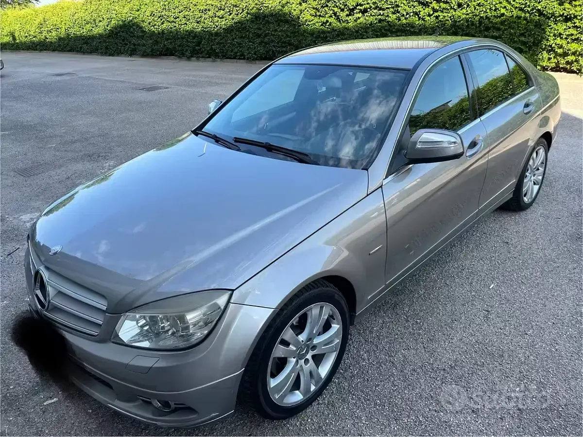 Usata Mercedes C200 184 CV (135 kW) 2009 Berlina