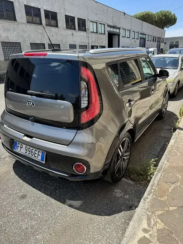 Usata Kia Soul 136 CV (100 kW) 2018 Grigio SUV