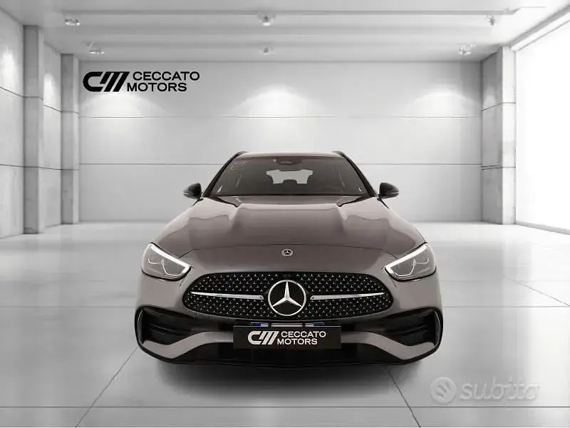 Usata Mercedes C220 AMG Line Premium 197 CV (144 kW) 2025 Grigio Station wagon