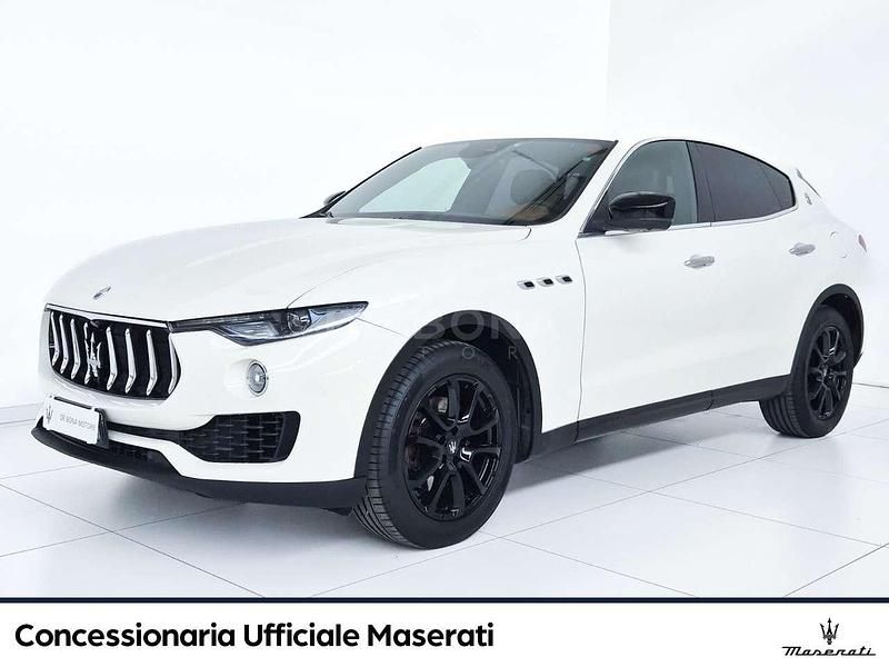 Bianco Usata 2017 Maserati Levante SUV | 32.990 € (Buon prezzo) - Immagine 1/4
