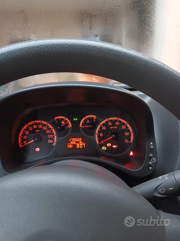 Usata Fiat Panda 69 CV (50 kW) 2011 Utilitaria