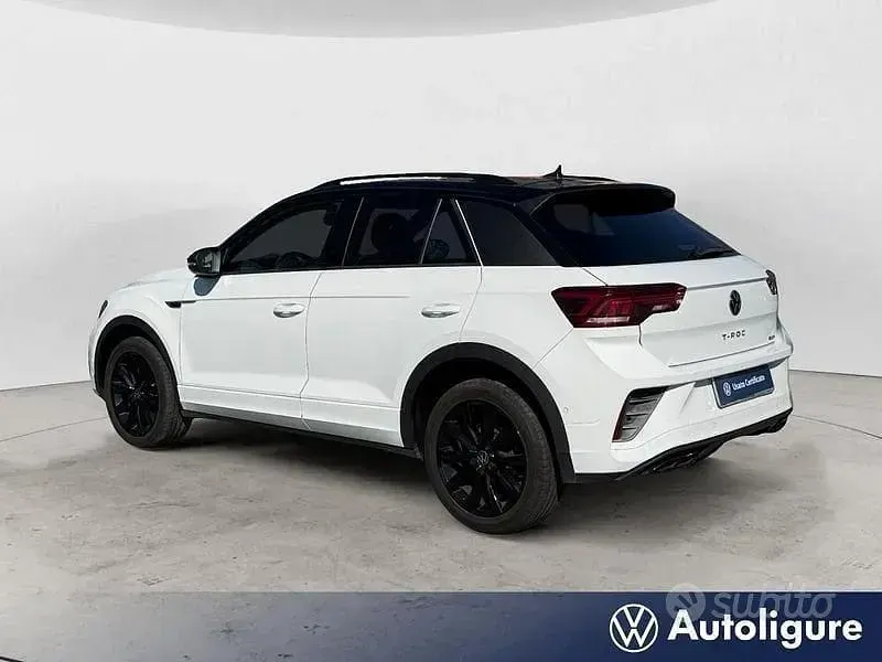 Usata VW T-Roc R-line 150 CV (110 kW) 2023 Bianco SUV
