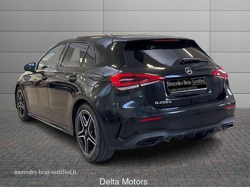 Usata Mercedes A200 Premium 150 CV (110 kW) 2021 Nero Utilitaria