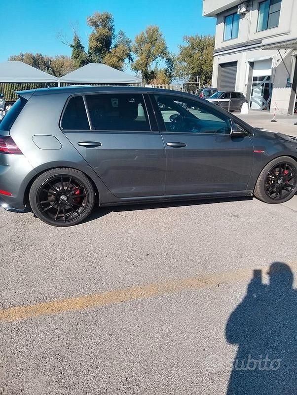 Usata VW Golf VII GTI 230 CV (169 kW) 2019 Berlina