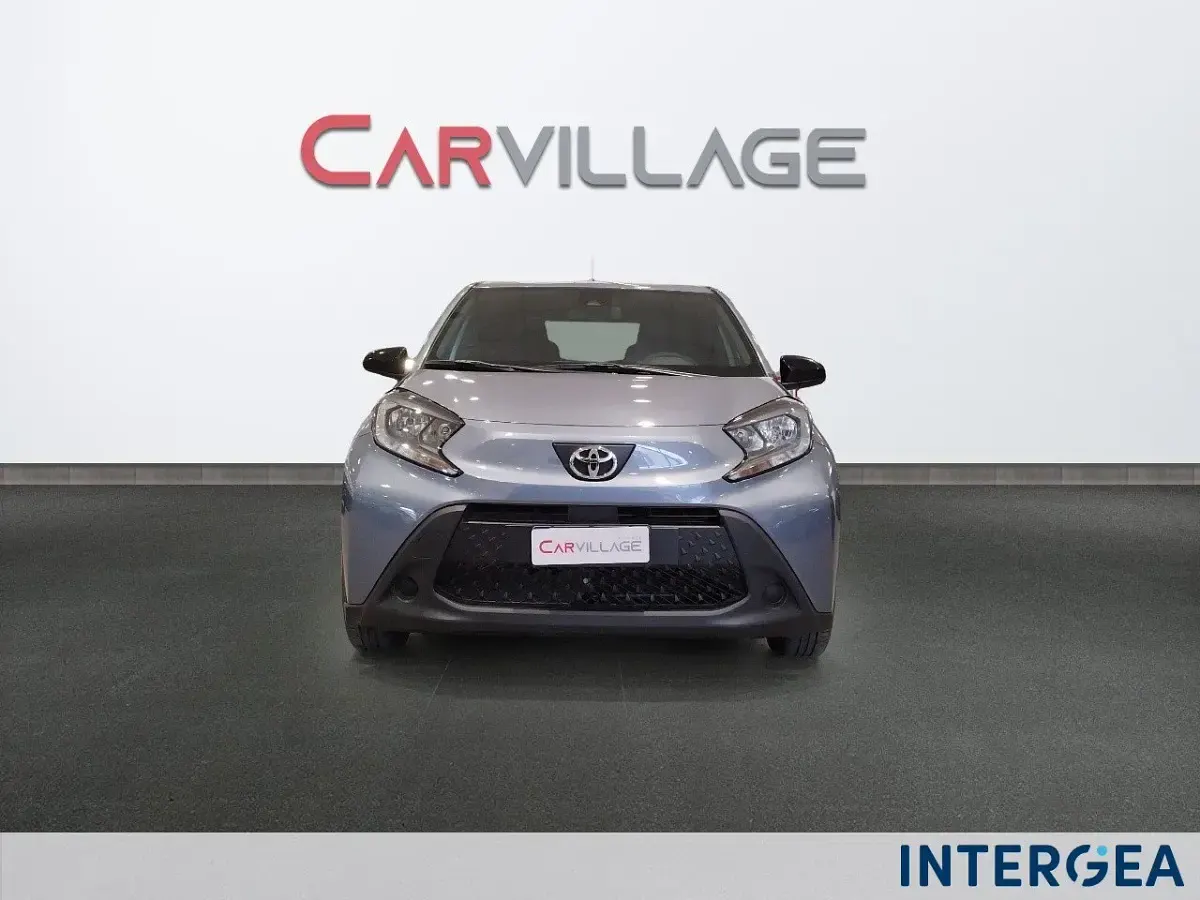 Usata Toyota Aygo X Active 72 CV (52 kW) 2025 Blu SUV