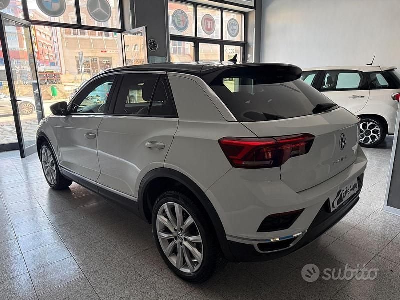 Usata VW T-Roc Advance 116 CV (85 kW) 2019 Bianco SUV