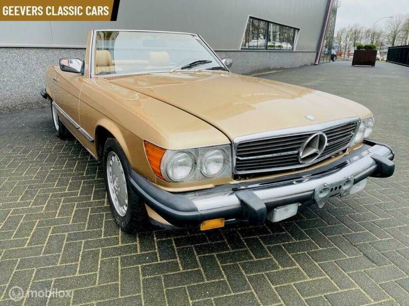 Usata Mercedes 560 230 CV (169 kW) 1988 Marrone Cabrio