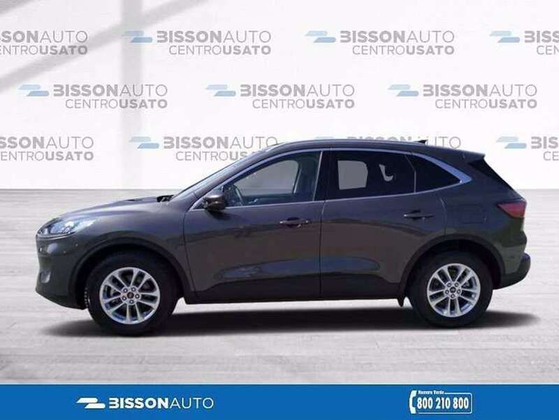 Usata Ford Kuga Titanium 120 CV (88 kW) 2020 Grigio metallizzato SUV