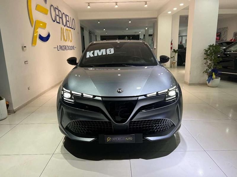 Nuova Alfa Romeo Junior Edizione Speciale 136 CV (100 kW) 2025 Grigio SUV