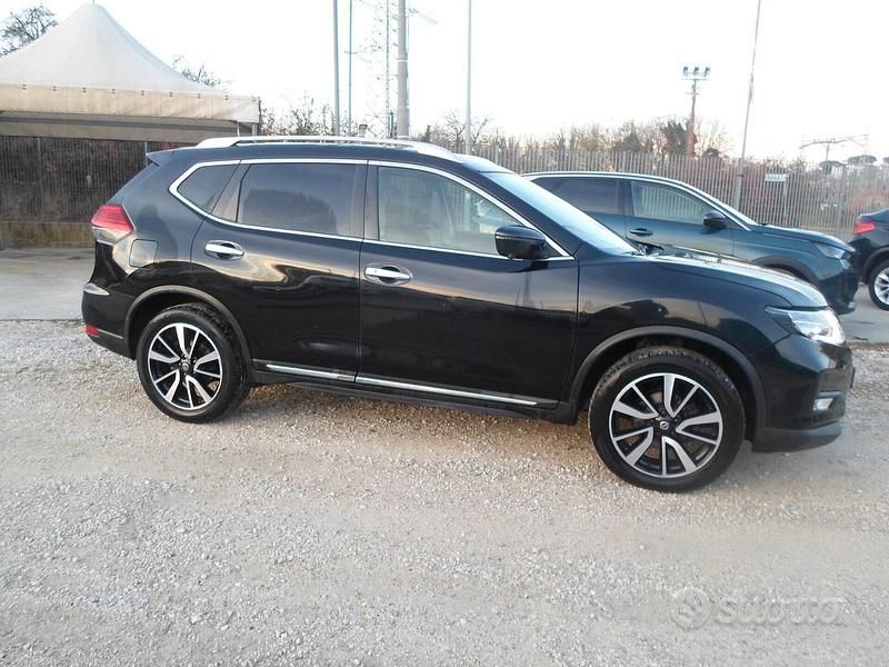 Usata Nissan X-Trail Tekna 130 CV (95 kW) 2018 Nero SUV