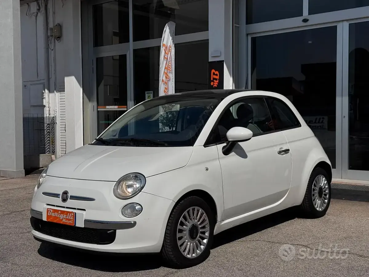 Usata Fiat 500 Lounge 69 CV (50 kW) 2013 Bianco Berlina