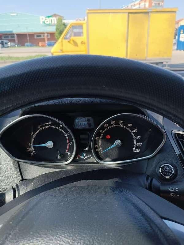 Usata Ford B-MAX 105 CV (77 kW) 2014 Monovolume