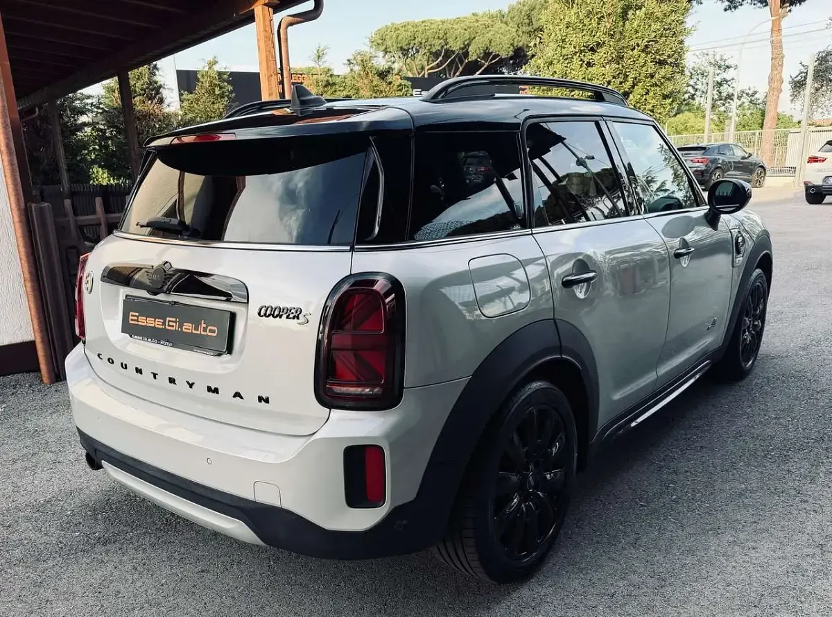 Usata Mini Cooper Countryman Essential 125 CV (91 kW) 2023 Grigio SUV