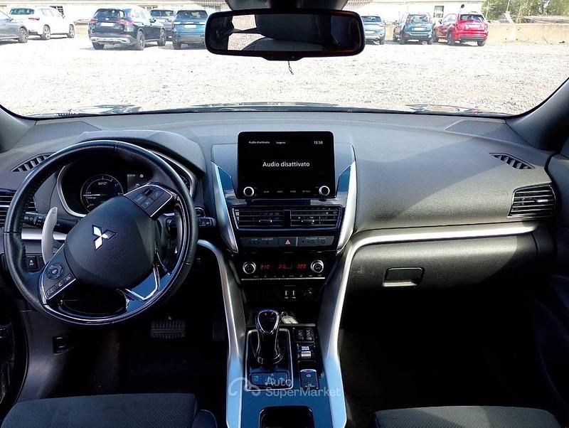 Usata Mitsubishi Eclipse Cross Instyle 98 CV (72 kW) 2022 Nero SUV