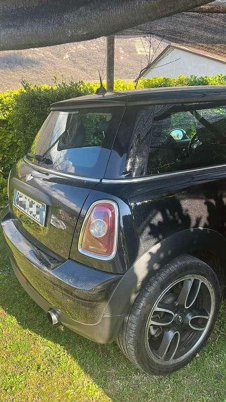 Usata Mini ONE 95 CV (69 kW) 2009 Nero Utilitaria