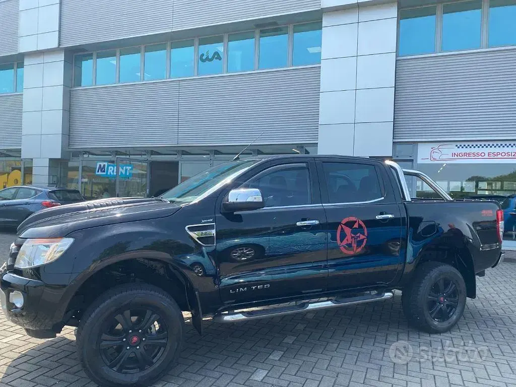 Usata Ford Ranger Limited 150 CV (110 kW) 2013 Nero Pick-up