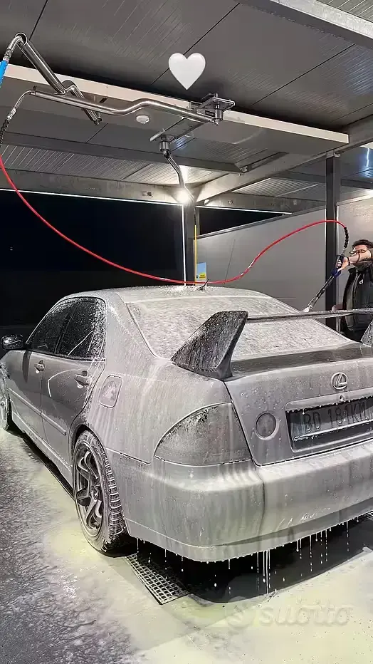 Usata Lexus IS200 155 CV (114 kW) 1999 Grigio Berlina