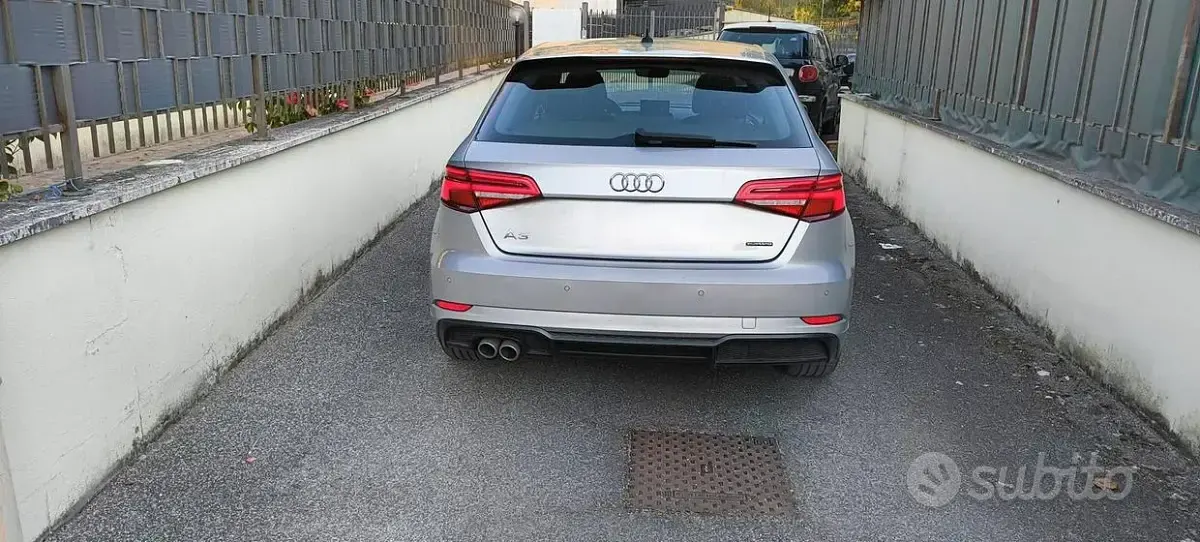 Usata Audi A3 Sportback S-Line 184 CV (135 kW) 2022 Grigio Utilitaria