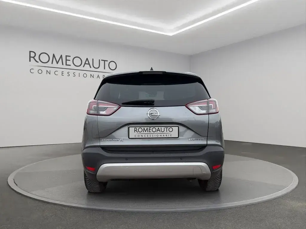 Usata Opel Crossland X Innovation 99 CV (72 kW) 2018 Grigio metallizzato SUV