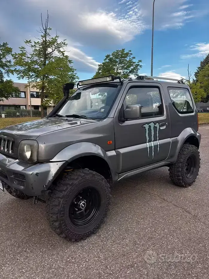 Usata Suzuki Jimny 82 CV (60 kW) 2007 SUV