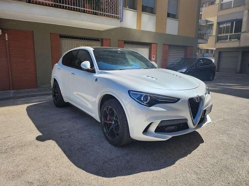 Usata Alfa Romeo Stelvio Quadrifoglio 510 CV (375 kW) 2018 SUV