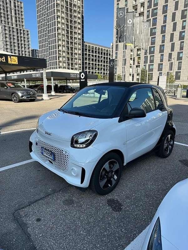 Bianco Usata 2023 Smart ForTwo Coupé Passion Utilitaria | 13.000 € (Ottimo prezzo) - Immagine 1/4