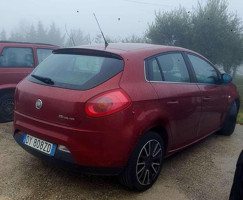 Usata Fiat Bravo Sport 105 CV (77 kW) 2009 Utilitaria