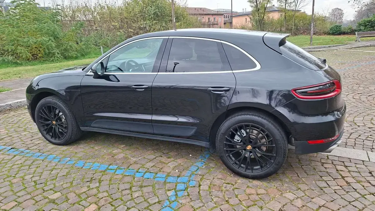 Usata Porsche Macan 250 CV (183 kW) 2014 Nero SUV