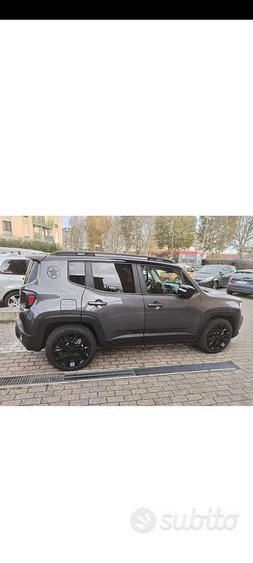 Usata Jeep Renegade 130 CV (95 kW) 2023 Grigio SUV