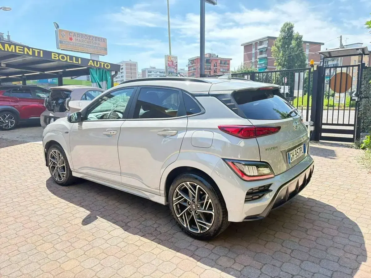 Usata Hyundai Kona N Line 120 CV (88 kW) 2021 Grigio SUV