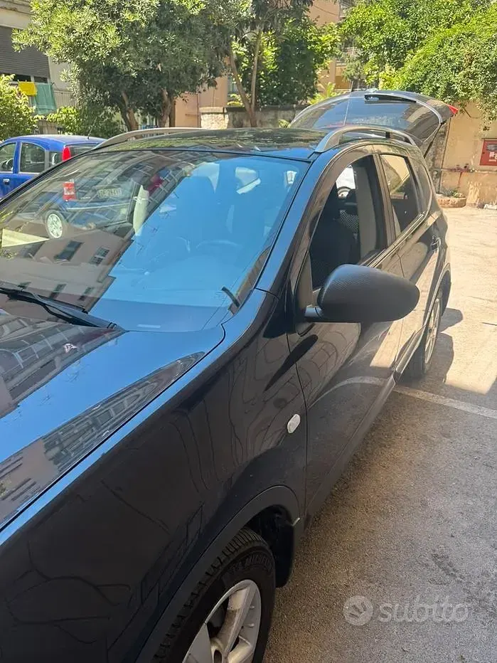 Usata Nissan Qashqai +2 140 CV (102 kW) 2009 Nero SUV