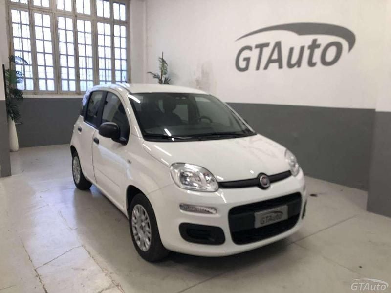 Usata Fiat Panda Easy 69 CV (50 kW) 2018 Bianco Berlina