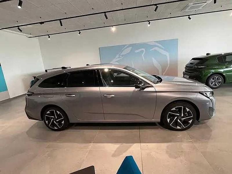 Usata Peugeot 308 SW Allure 131 CV (96 kW) 2024 Argento Station wagon