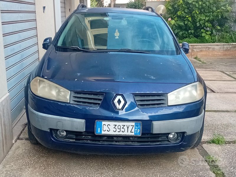 Blu Usata 2006 Renault Mégane GrandTour Station wagon | 2600 € - Immagine 1/4