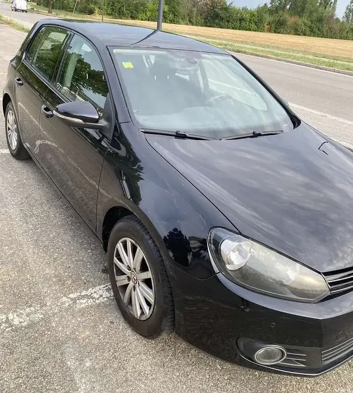 Usata VW Golf VI 105 CV (77 kW) 2011 Utilitaria