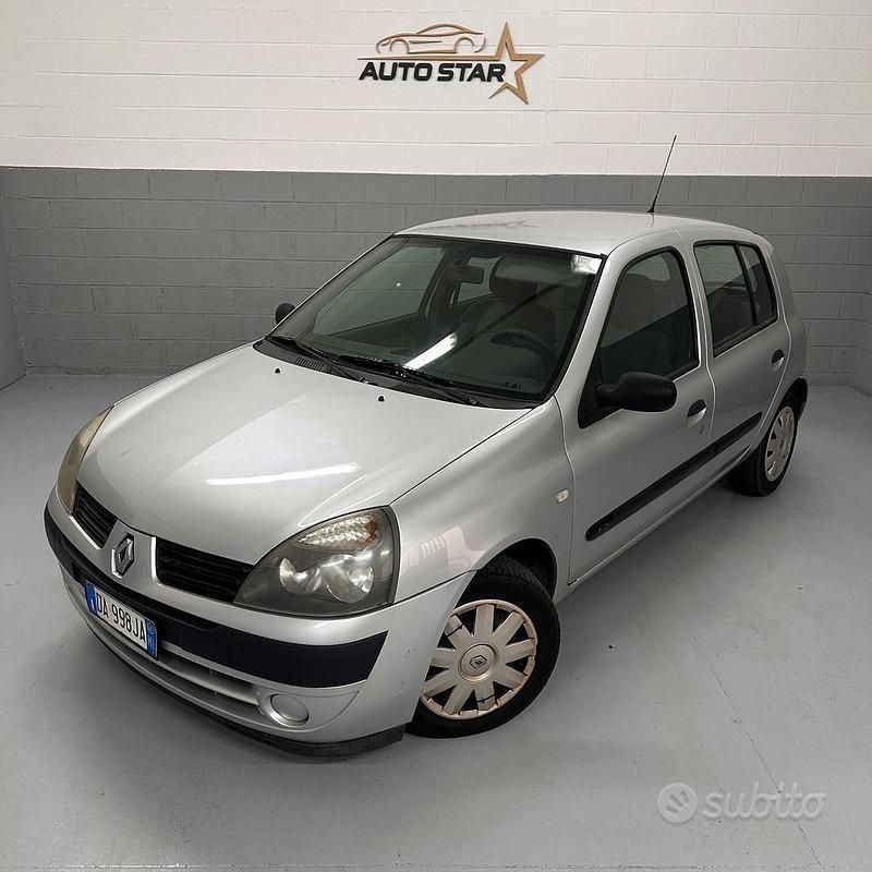 Usata Renault Clio II 58 CV (42 kW) 2006 Other Berlina