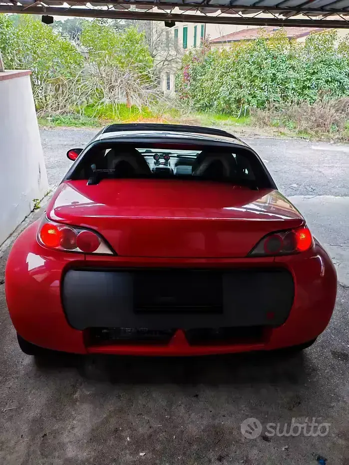 Usata Smart Roadster 82 CV (60 kW) 2003 Rosso Cabrio