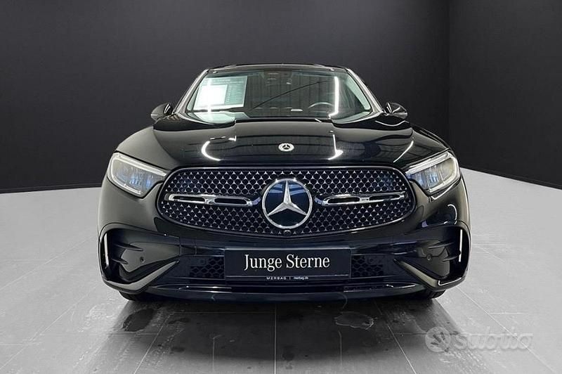 Usata Mercedes GLC220 AMG 197 CV (144 kW) 2024 Nero Coupé