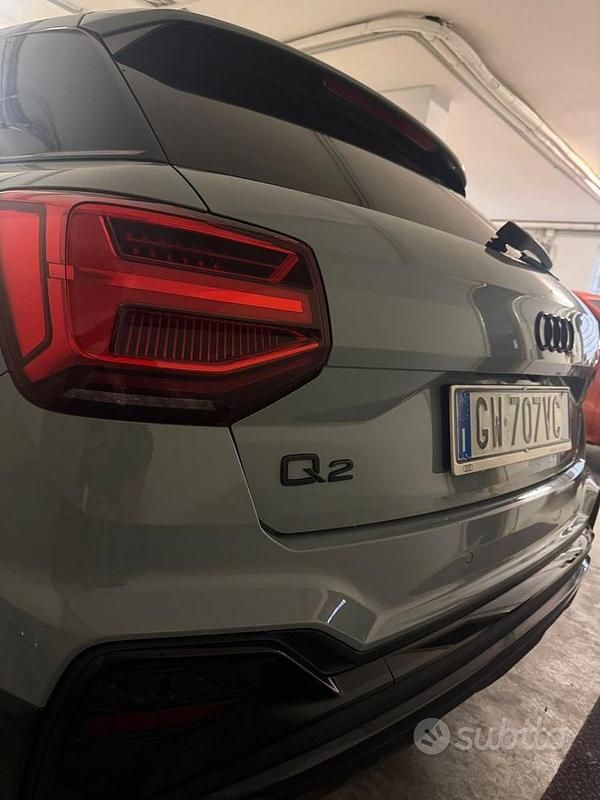 Usata Audi Q2 Ambiente 150 CV (110 kW) 2024 Grigio SUV