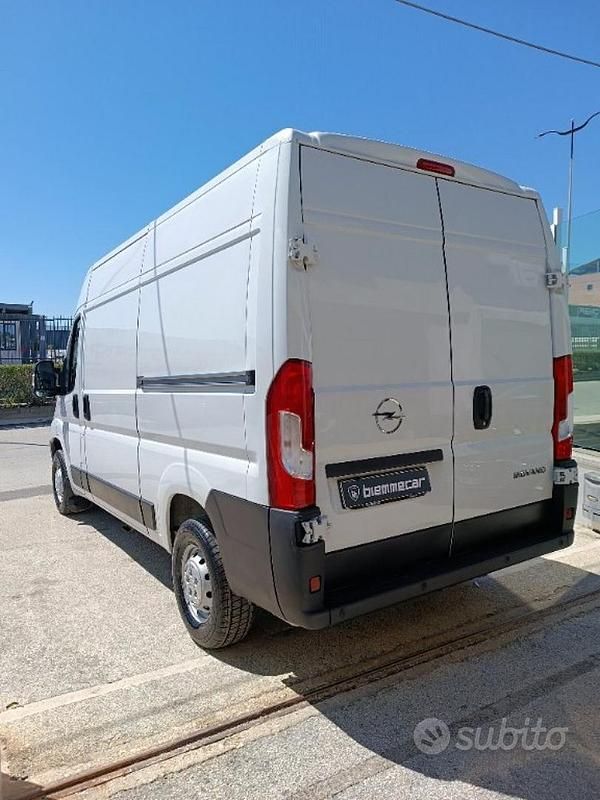Usata Opel Movano S 140 CV (102 kW) 2022 Bianco Furgone