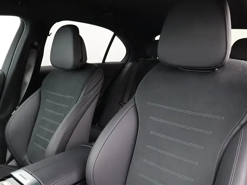 Usata Mercedes C300 Advanced 313 CV (230 kW) 2025 Grigio Berlina
