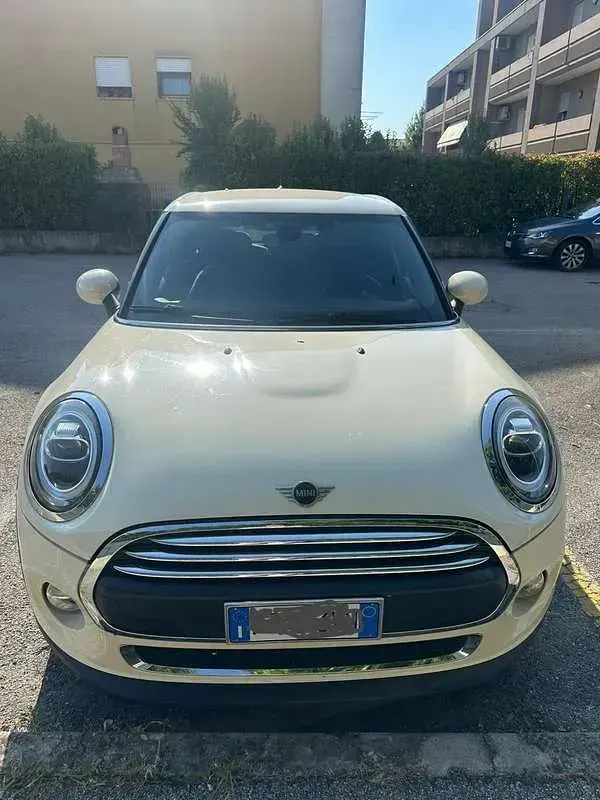 Usata Mini One D Hype 95 CV (69 kW) 2019 Utilitaria