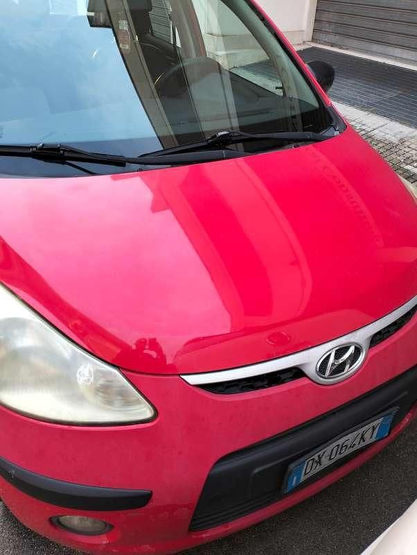 Usata Hyundai i10 65 CV (47 kW) 2008 Rosso Utilitaria