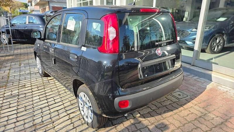 Nuova Fiat Panda S 70 CV (51 kW) 2025 Venom black Utilitaria
