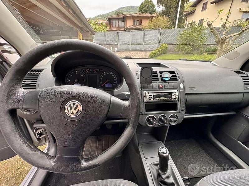 Usata VW Polo 70 CV (51 kW) 2007 Grigio Utilitaria