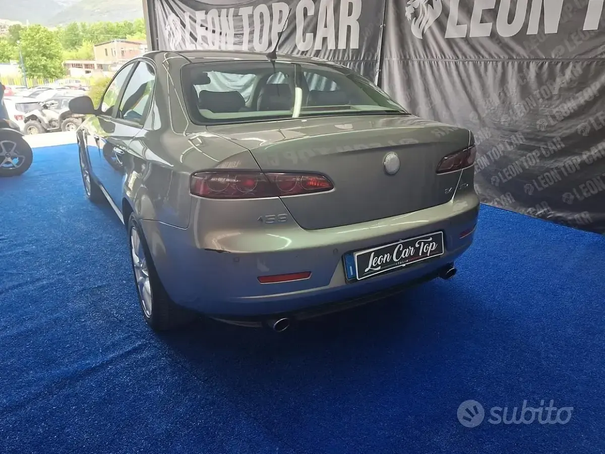 Usata Alfa Romeo 159 Exclusive 209 CV (153 kW) 2007 Grigio Berlina