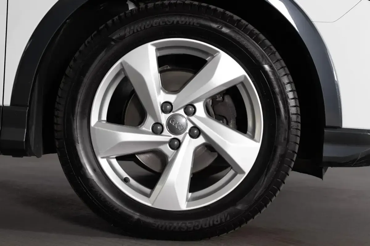 Usata Audi Q3 Business 149 CV (109 kW) 2020 Bianco SUV