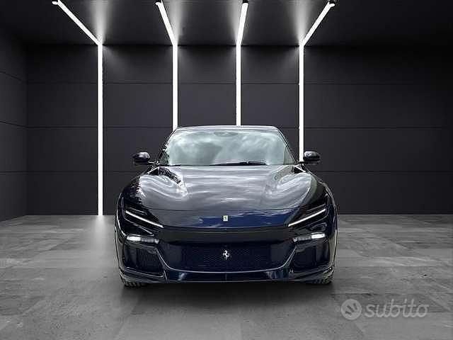Usata Ferrari Purosangue 725 CV (533 kW) 2024 Nero SUV