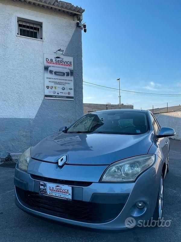 Usata Renault Mégane Cabriolet 130 CV (95 kW) 2008 Grigio Cabrio