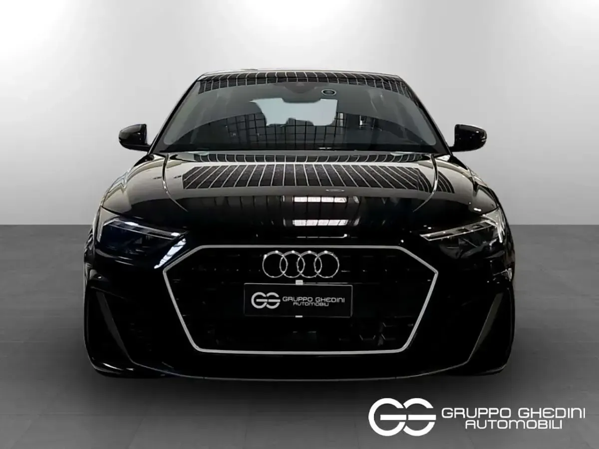 Usata Audi A1 Sportback S-Line 110 CV (80 kW) 2024 Nero Utilitaria